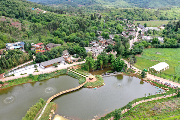 云南旅游景点 - 到光崀体验现代乡村美